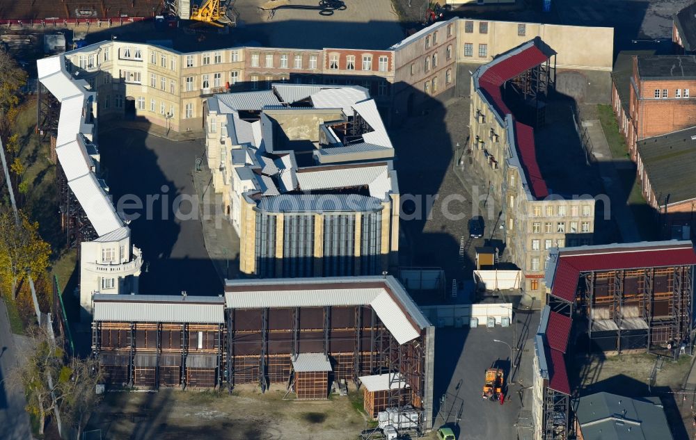 Potsdam from the bird's eye view: House, facades and streets of the film scene Berliner Strasse on Ulmenstrasse in the district Babelsberg in Potsdam in the state Brandenburg, Germany