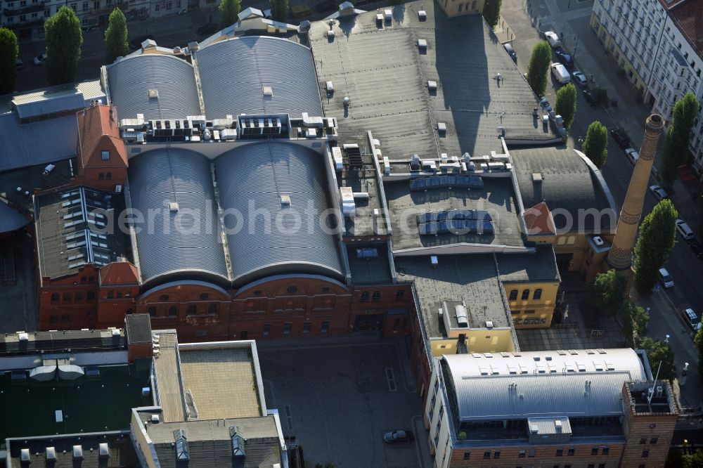 Aerial image Berlin Prenzlauer Berg - Kulturbrauerei Berlin evolved from a brewery to a cultural place. It contains a cinema, theatre, rehearsal rooms, and venues like the so called Kesselhaus or Frannz Klub and much more. It is situated near Schoenhauser Allee