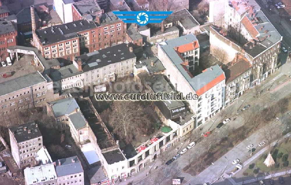 Aerial image Berlin - Prenzlauer Berg - Kultureinrichtung Pfefferberg an der Schönhauser Allee.