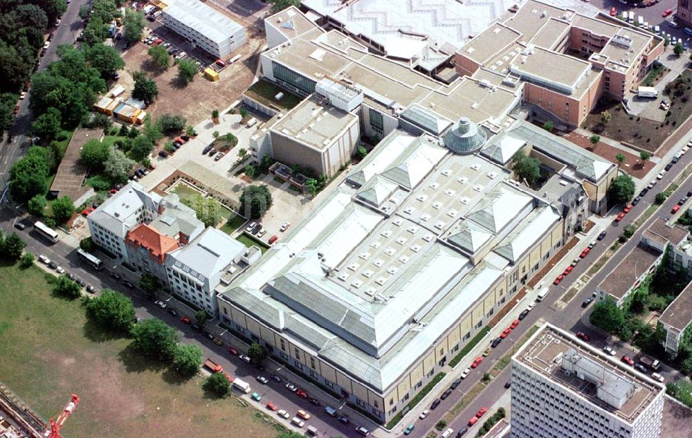 Berlin - Tiergarten from the bird's eye view: Kulturforum an der Potsdamer Straße in Berlin-Tiergarten (hinter dem Bereich Potsdamer Platz.