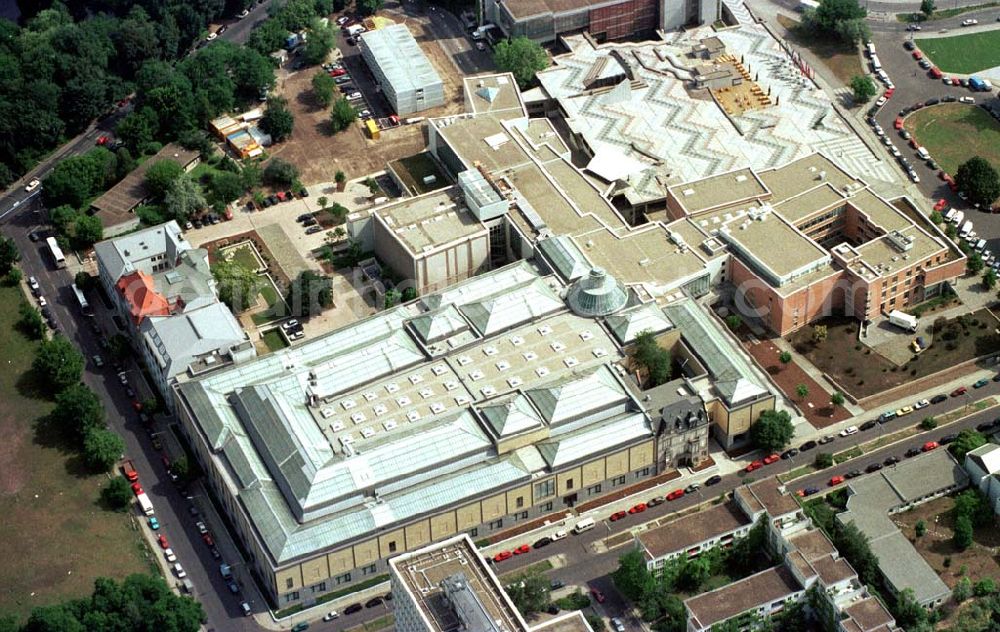 Aerial image Berlin - Tiergarten - Kulturforum an der Potsdamer Straße in Berlin-Tiergarten (hinter dem Bereich Potsdamer Platz.