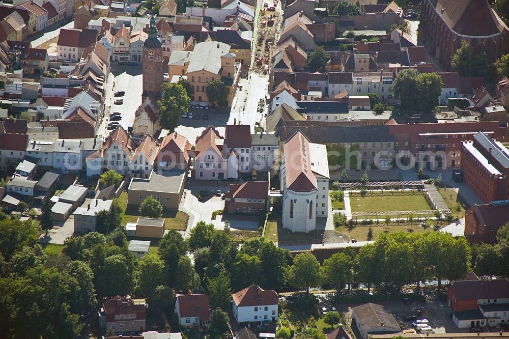 Aerial photograph Luckau - Culture Church and former prison in the center of Luckau in Brandenburg