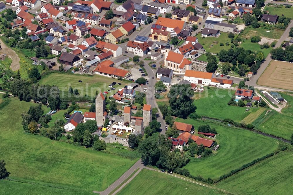 Nassenfels from the bird's eye view: Burganlage Nassenfels in the district of Eichstaett in Bavaria. The former water castle is open for the cultural event Kulturtage Nassenfels