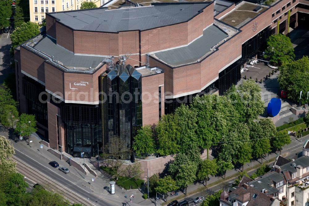 Aerial image München - Building of the cultural center Gasteig on the street Am Gasteig in the district of Au-Haidhausen in Munich in the state Bavaria, Germany