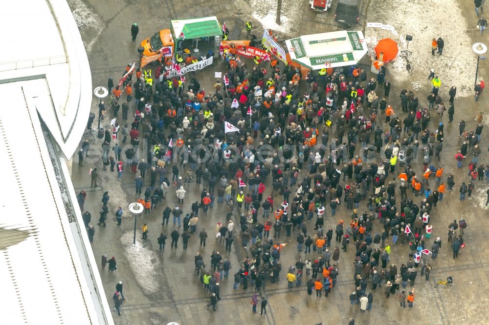 Dortmund from above - Demonstration against the closure newspaper and newspaper closures in connection with the closing of the Westphalian Rundschau in the Old Market in Dortmund in North Rhine-Westphalia