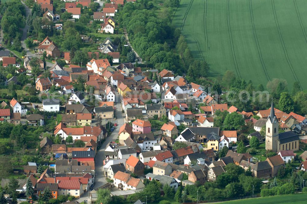 Aerial image Kunitz - Stadtansicht von Kunitz nordöstlich von Jena- Löbstedt in Thüringen. City View of Kunitz northeast of Jena in Thuringia.