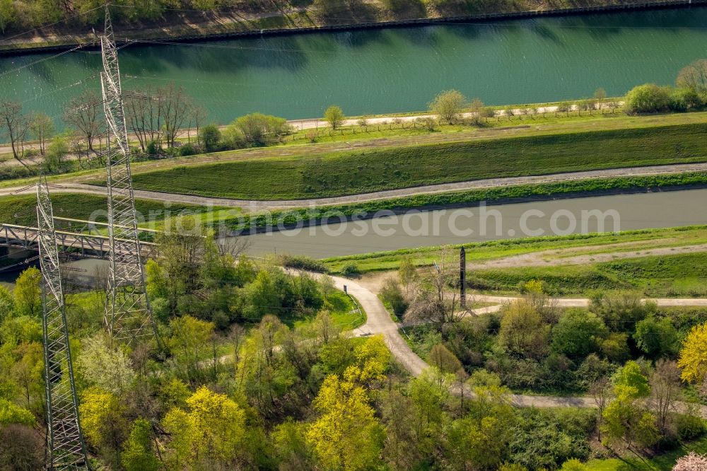 Essen from the bird's eye view: Outdoor art- installation Carbon Obelisk on Emscherinsel in Essen in the state North Rhine-Westphalia