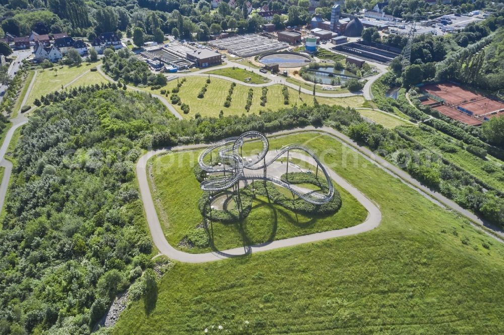 Duisburg from the bird's eye view: Outdoor art- installation Tiger & Turtle in Duisburg in the state North Rhine-Westphalia