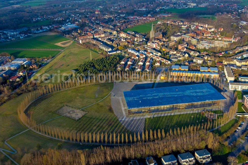 Aerial photograph Herne - Art and landscape installation debris field of Hermann Prigann north of Mont-Cenis Academy in Herne in the state of North Rhine-Westphalia