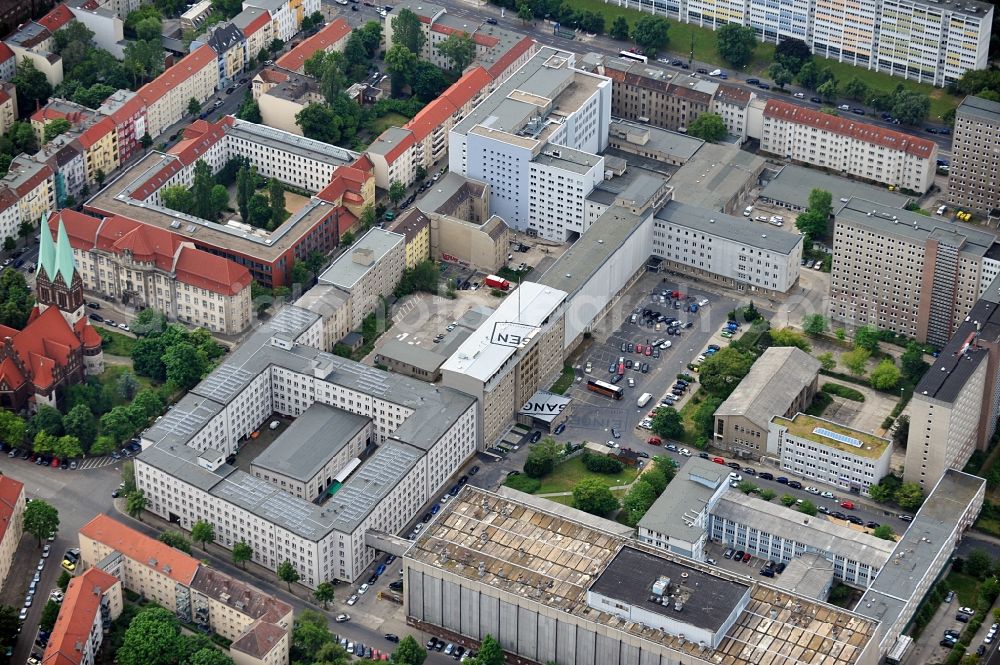 Berlin from the bird's eye view: Top view of an art project on the roof and the forecourt of the Stasi Museum on Rusch St. between Normannen St. and Frankfurter Allee