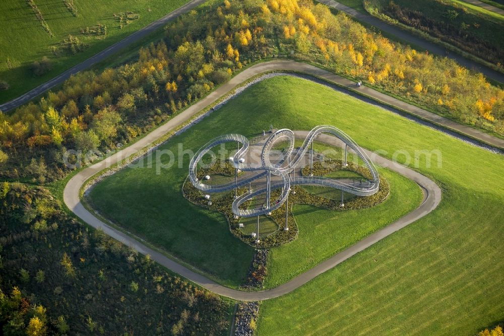 Aerial photograph Duisburg - Artwork Tiger and Turtle Magic Mountain in Anger Park in Duisburg in the Ruhr area in North Rhine-Westphalia
