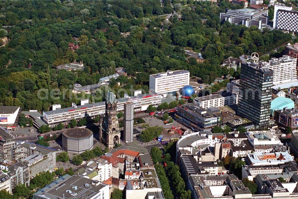 Berlin - Charlottenburg from the bird's eye view: Kurfürstendamm und Breitscheidplatz in Berlin - Charlottenburg.