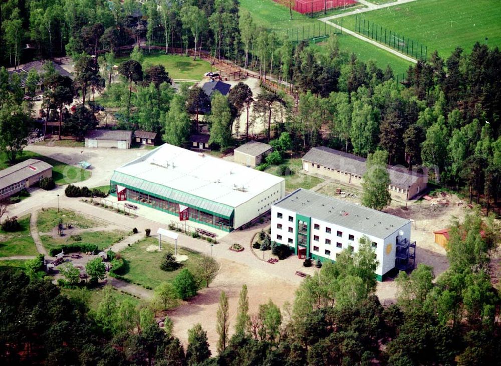  from the bird's eye view: Kurhotel Arendsee 10.Mai 2002