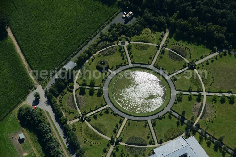 Lingen (Ems) from the bird's eye view: Spa park nearby the MediClin Hedon Klinik and the Kursana Domizil in Lingen ( Ems ) in the state Lower Saxony