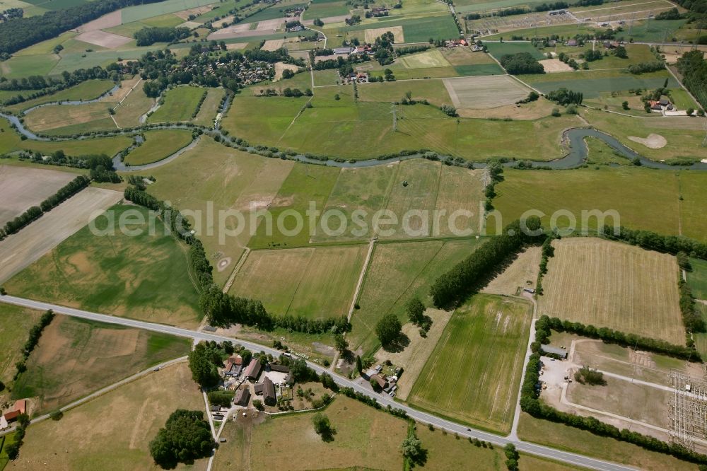 Aerial image Hamm - Curves in the course of the river the lip on the lip Meadows near Hamm in North Rhine-Westphalia