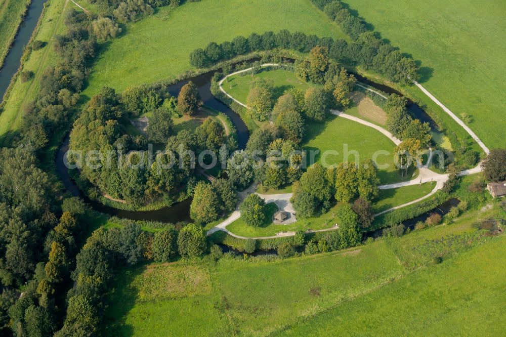 Hamm from above - Curves in the course of the river the lip on the lip Meadows near Hamm in North Rhine-Westphalia