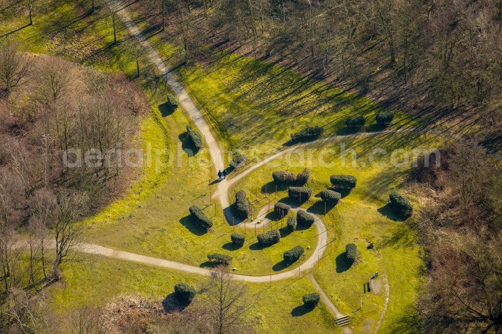 Aerial photograph Bottrop - Curve of routing, path spiral at Sebastian- Kneipp- way in Bottrop in North Rhine-Westphalia