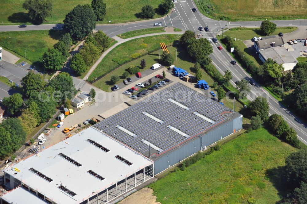 Aerial image Bergkamen - Lager- und Produktionshalle an der Rünther Straße 120 in Bergkamen in Nordrhein-Westfalen / North Rhine-Westphalia. Ein Projekt der Unternehmensgruppe Markus Gerold. Mieter ist die Finnveden Bulten GmbH.