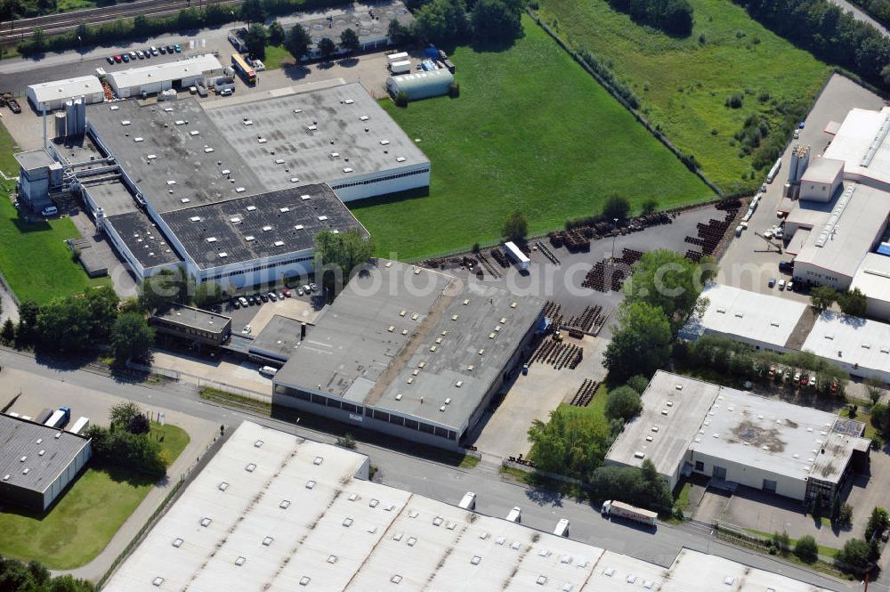 Bönen from above - Produktionshalle und Lagerhalle mit Büroräumen an der Rudolf-Diesel-Straße 10 in Bönen in Nordrhein-Westfalen / North Rhine-Westphalia. Ein Projekt der Unternehmensgruppe Markus Gerold. Mieter ist die ETS Ersatz-Teile Schienenfahrzeuge GmbH.