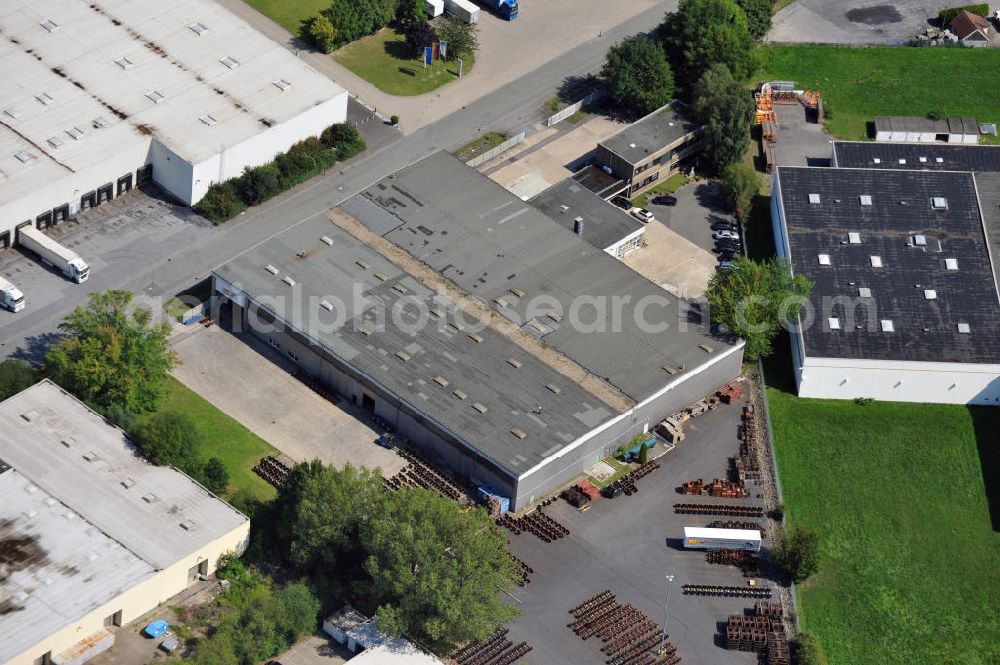 Aerial photograph Bönen - Produktionshalle und Lagerhalle mit Büroräumen an der Rudolf-Diesel-Straße 10 in Bönen in Nordrhein-Westfalen / North Rhine-Westphalia. Ein Projekt der Unternehmensgruppe Markus Gerold. Mieter ist die ETS Ersatz-Teile Schienenfahrzeuge GmbH.