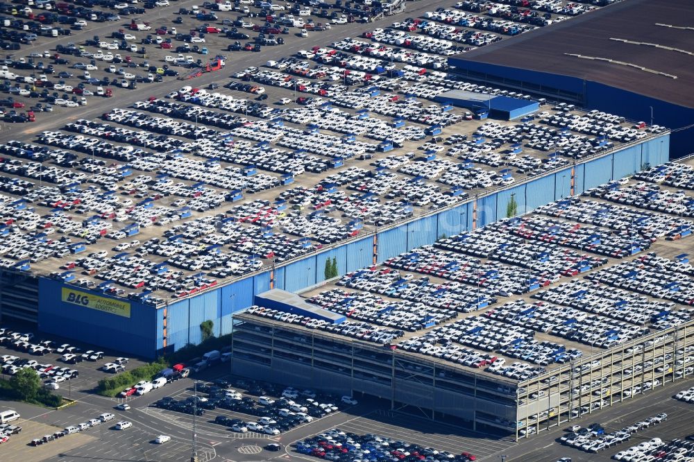 Bremerhaven from above - Storage place of the company BLG Handelslogistik GmbH & Co. KG for cars in the harbor area in Bremerhaven in the state Bremen