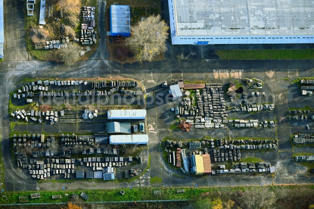 Aerial photograph Berlin - Bearing surface on on Hohenschoenhauser Strasse in the industrial area in the district Hohenschoenhausen in Berlin, Germany