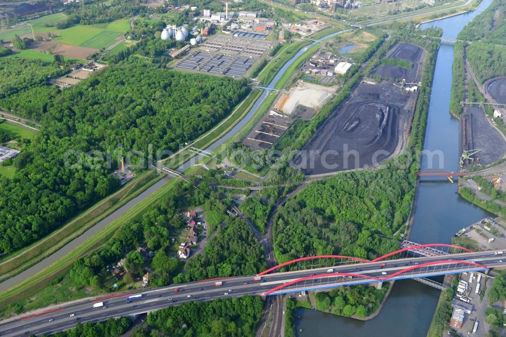 Bottrop from the bird's eye view: Storage area for coal in Bottrop in the state North Rhine-Westphalia