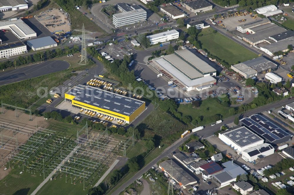 Koblenz from the bird's eye view: Warehouses and forwarding building of the DHL Meachanized delivery base of the DHL Paket GmbH in Koblenz in the state Rhineland-Palatinate, Germany