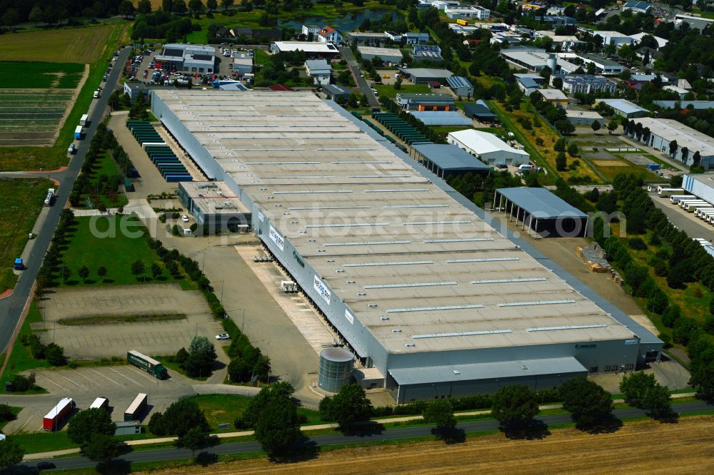 Wunstorf from the bird's eye view: Warehouses and forwarding buildings of CTKG Logistik GmbH and VetLogOne GmbH on Lise-Meitner-Strasse in Wunstorf in the state of Lower Saxony, Germany