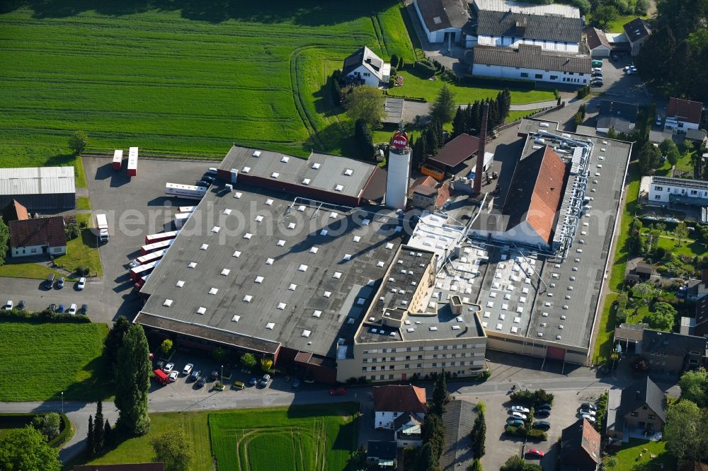 Hunnebrock from the bird's eye view: Warehouses and forwarding building of Gebr.Nehl Holzindustrie GmbH & Co.KG in Hunnebrock in the state North Rhine-Westphalia, Germany