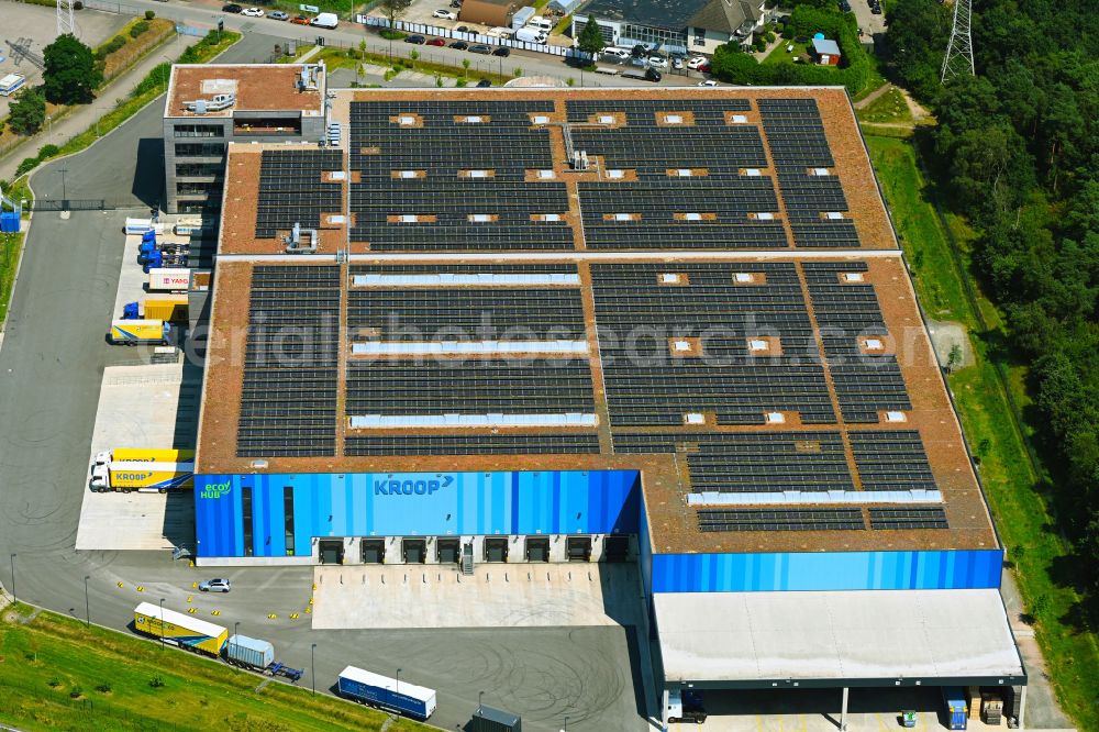 Aerial photograph Neu Wulmstorf - Warehouses and forwarding building of Kroop & Co. Transport + Logistik GmbH on street Gottlieb-Daimler-Strasse in Neu Wulmstorf in the state Lower Saxony, Germany