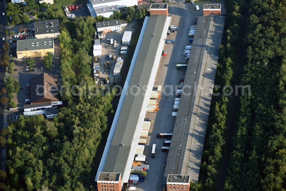 Berlin from the bird's eye view: Warehouses and forwarding building off JS Kurier- & Moebeltransporte in Berlin