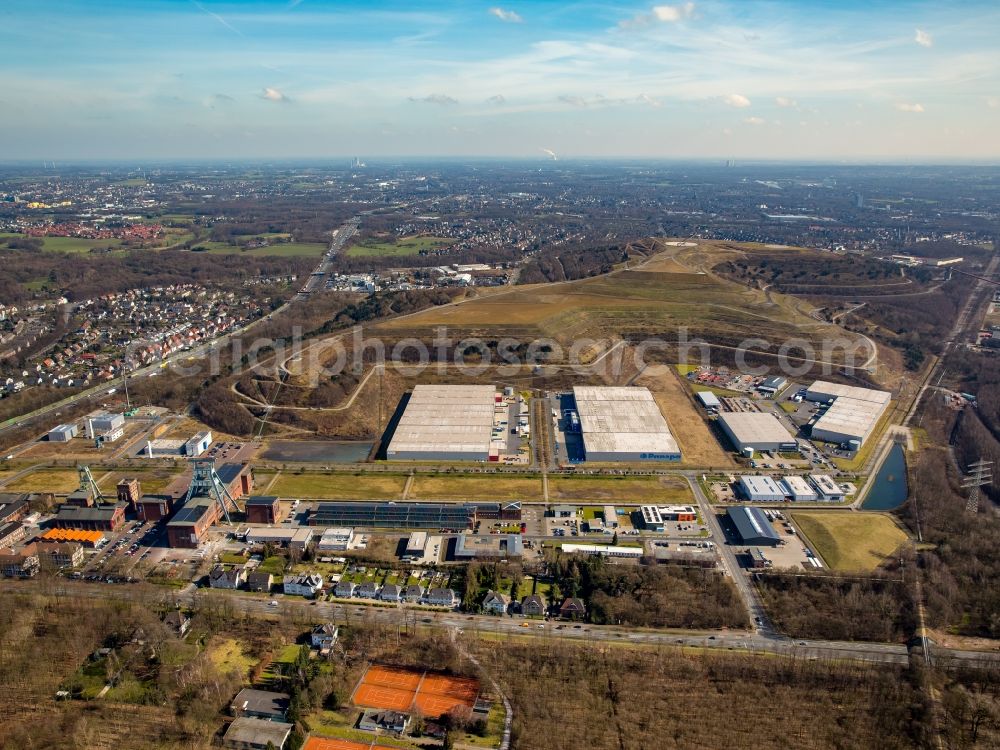 Herten from the bird's eye view: Warehouses and forwarding building LGI Logistics Group International and PANOPA Logistik GmbH on Friedrich-Bergius-Strasse in Herten in the state North Rhine-Westphalia