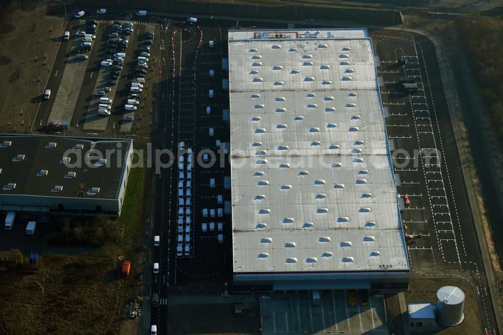 Hoppegarten from above - Warehouse and forwarding building Digitalstrasse- Neuer Hoenower Weg on federal street B1 in the district Dahlwitz-Hoppegarten in Hoppegarten in the state Brandenburg, Germany