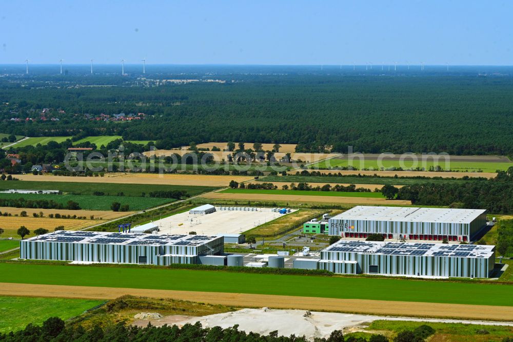 Berkhof from above - Warehouses and forwarding building REWE Group Fruchtlogistik on street Wieckenberger Strasse in Berkhof in the state Lower Saxony, Germany