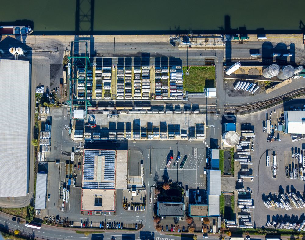 Aerial image Hamm - Warehouses and forwarding building Rhenus Port Logistics Rhein-Ruhr GmbH on Hafenstrasse in Hamm at Ruhrgebiet in the state North Rhine-Westphalia, Germany