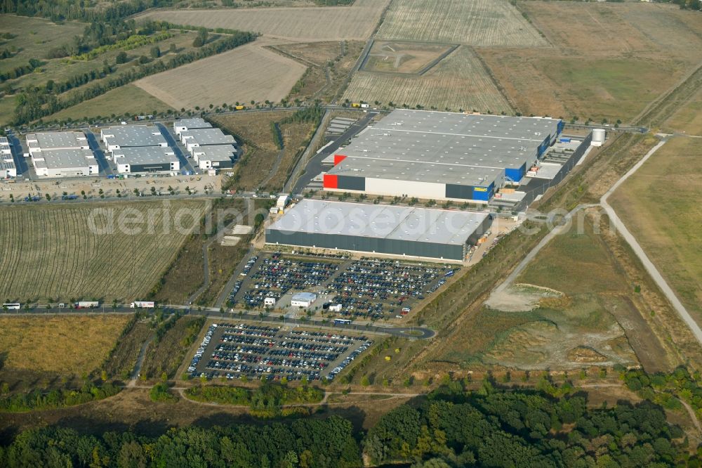 Berlin from the bird's eye view: Warehouses and forwarding building Rieck Fulfillment Solutions GmbH & Co. KG on Alexander-Meissner-Strasse in the district Bohnsdorf in Berlin, Germany