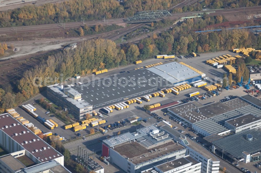 Aerial photograph Karlsruhe - Warehouses and forwarding building SWS-Speditions-GmbH, Otto-street in the district Durlach in Karlsruhe in the state Baden-Wuerttemberg