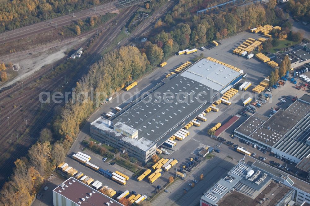 Karlsruhe from above - Warehouses and forwarding building SWS-Speditions-GmbH, Otto-street in the district Durlach in Karlsruhe in the state Baden-Wuerttemberg