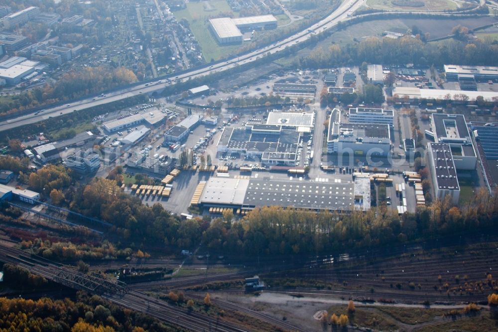 Karlsruhe from above - Warehouses and forwarding building SWS-Speditions-GmbH, Otto-street in the district Durlach in Karlsruhe in the state Baden-Wuerttemberg