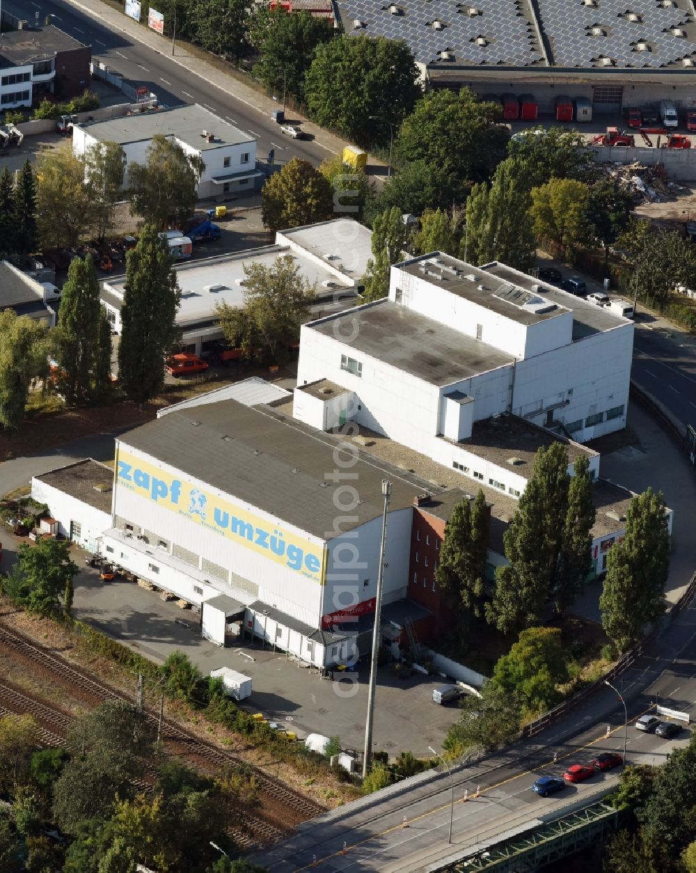 Berlin from above - Warehouses and forwarding building of the remover Zapf Umzuege in the street Wiesendamm in Berlin