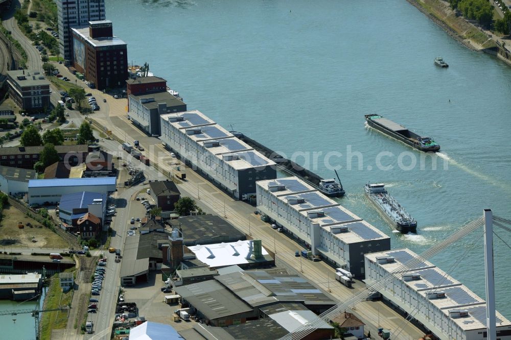 Ludwigshafen am Rhein from the bird's eye view: Warehouse complex-building in the industrial area rhine river in Ludwigshafen am Rhein in the state Rhineland-Palatinate