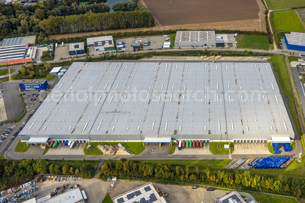 Emmerich am Rhein from above - Warehouse complex-building in the industrial area BLG Handelslogistik GmbH & Co.KG in the district Huethum in Emmerich am Rhein in the state North Rhine-Westphalia, Germany