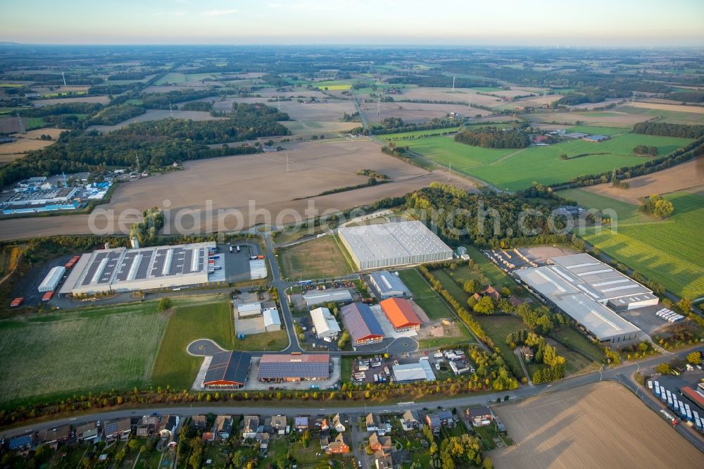 Werne from the bird's eye view: Warehouse complex-building in the industrial area Butenlandwehr in the district Ruhr Metropolitan Area in Werne in the state North Rhine-Westphalia