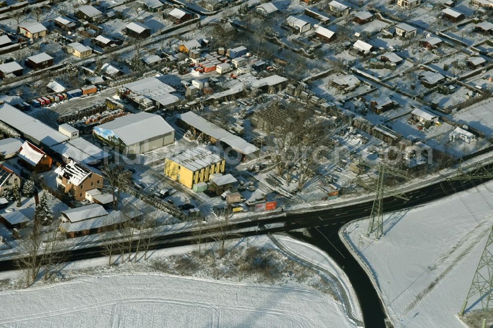 Aerial image Ahrensfelde - Warehouse complex-building in the industrial area a scaffolding company at Eichner Chaussee in Ahrensfelde in the state Brandenburg