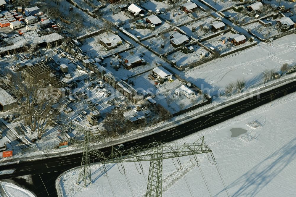 Aerial photograph Ahrensfelde - Warehouse complex-building in the industrial area a scaffolding company at Eichner Chaussee in Ahrensfelde in the state Brandenburg