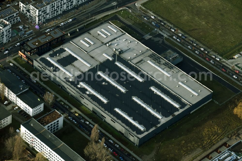 Aerial photograph Berlin - Warehouse complex-building in the industrial area on Gross-Berliner Damm in Berlin in Germany