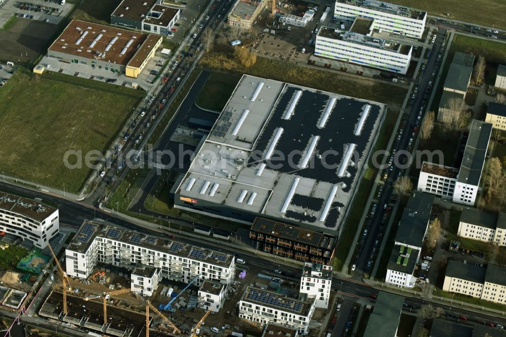 Aerial image Berlin - Warehouse complex-building in the industrial area on Gross-Berliner Damm in Berlin in Germany