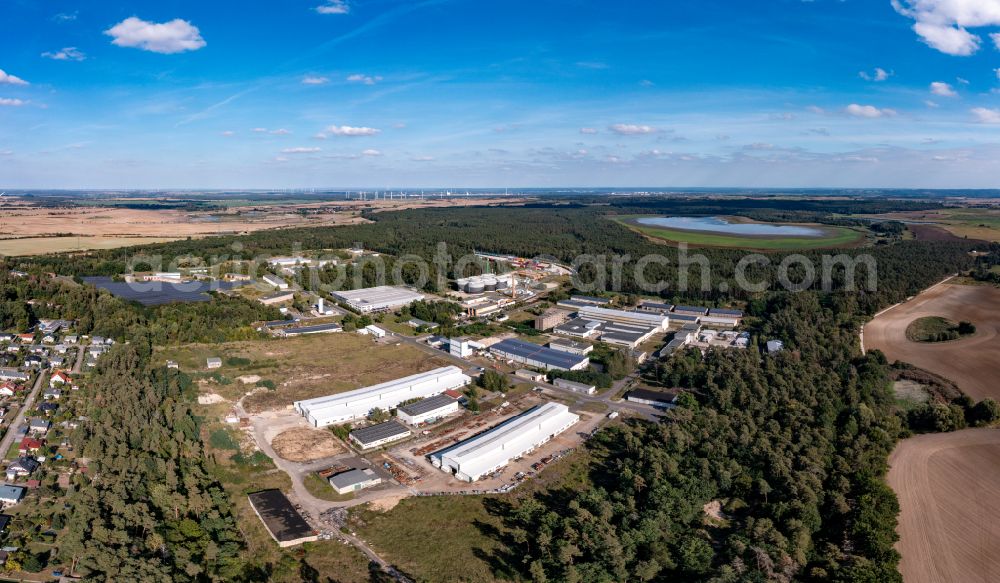 Pinnow from above - Warehouse complex-building in the industrial area Industrie- and Gewerbegebiet Pinnow in Pinnow in the state Brandenburg, Germany