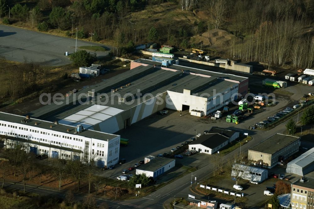 Aerial photograph Fürstenwalde/Spree - Warehouse complex-building in the industrial area Lindenstrasse in Fuerstenwalde/Spree in the state Brandenburg